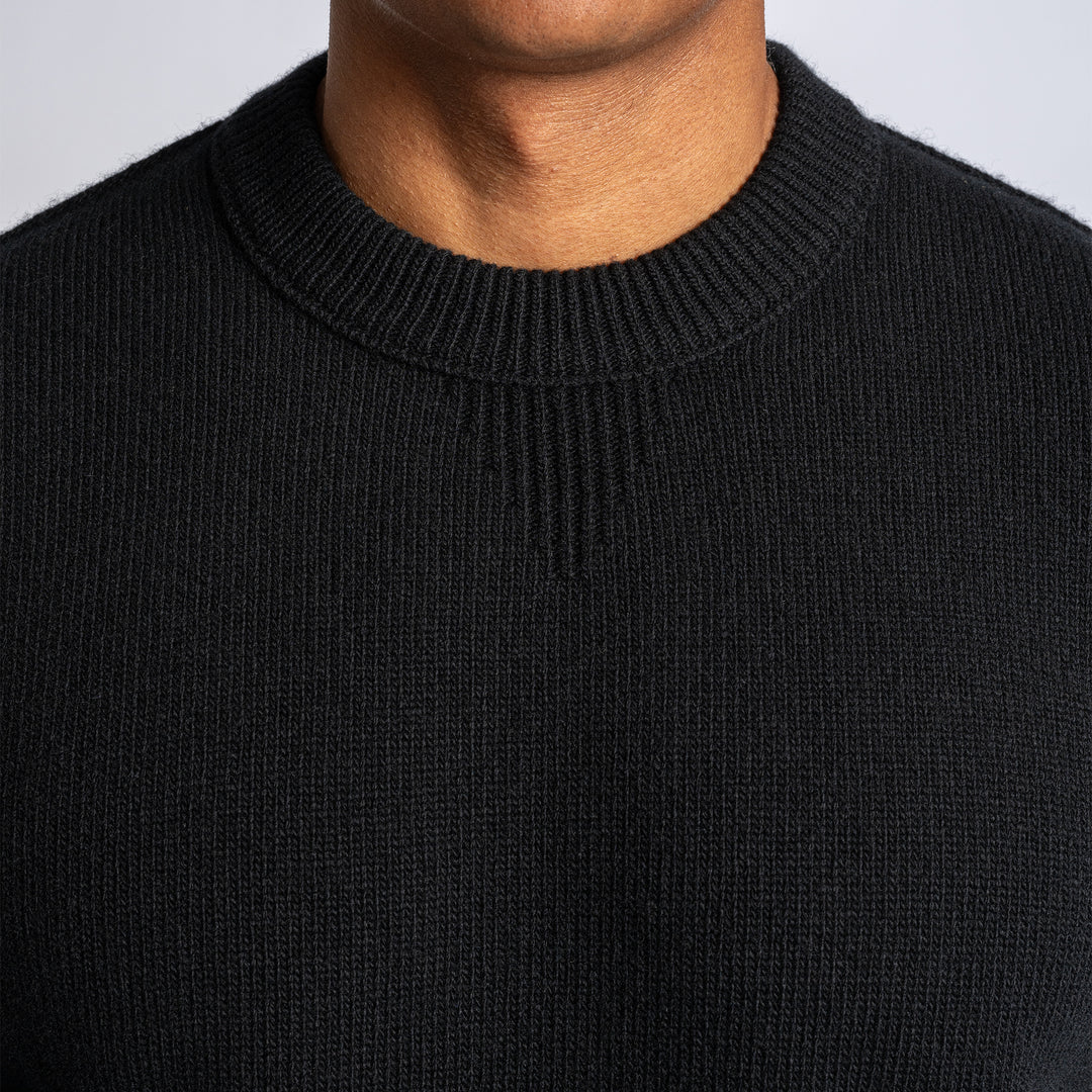 Knitted Roundneck Sweater Black