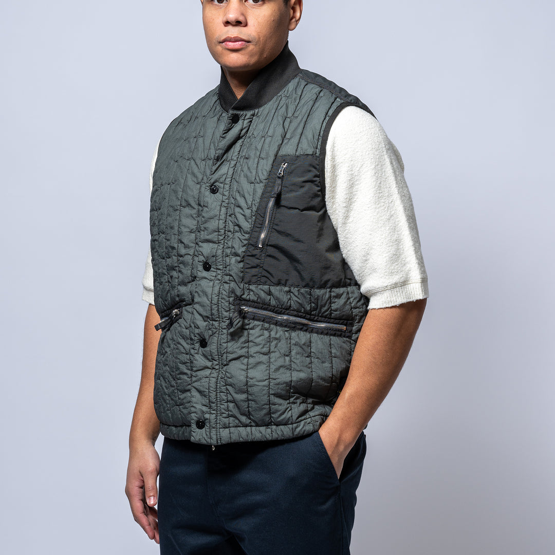 Quilted Star Vest Musk
