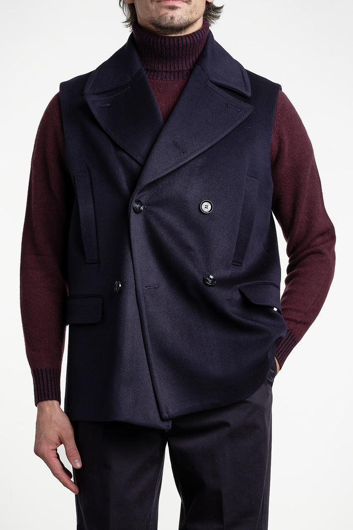 Jupiter Nautical Vest Dark Navy – Studio 73, framifrån