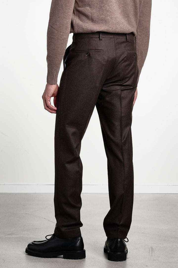 Pat Flannel Trouser Dark Brown – Studio 73, bakifrån