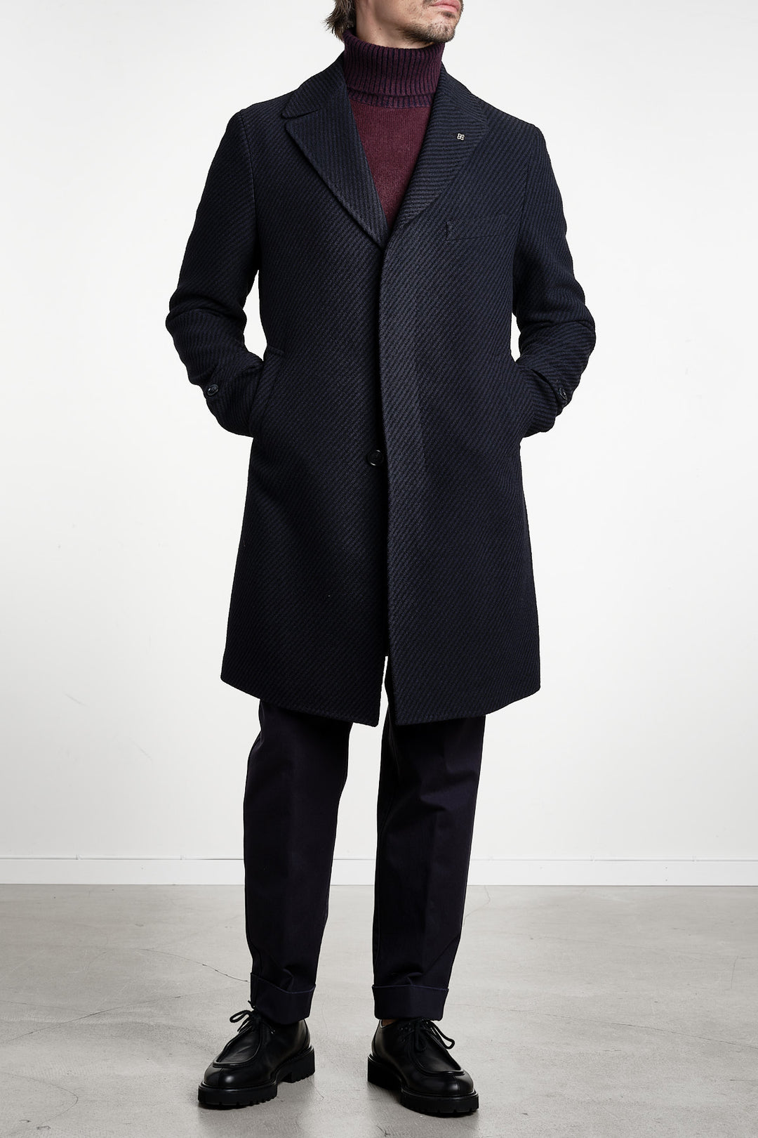 Thomas Coat Navy – Tagliatore, helfigur framifrån