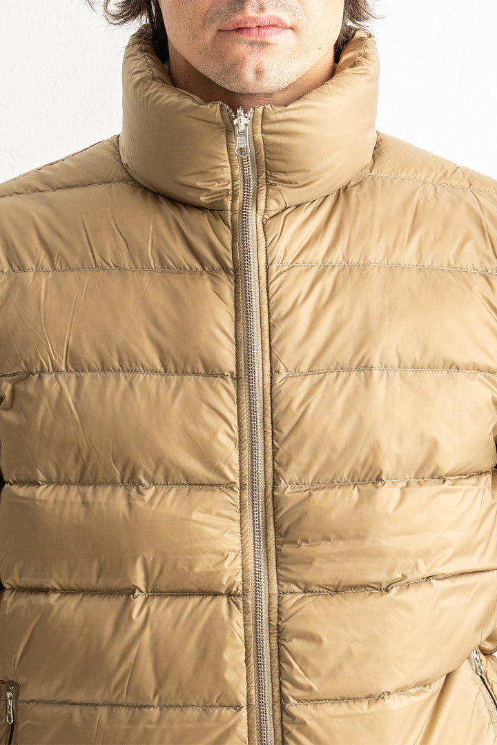 DOWN LINER WITH POCKETS Beige