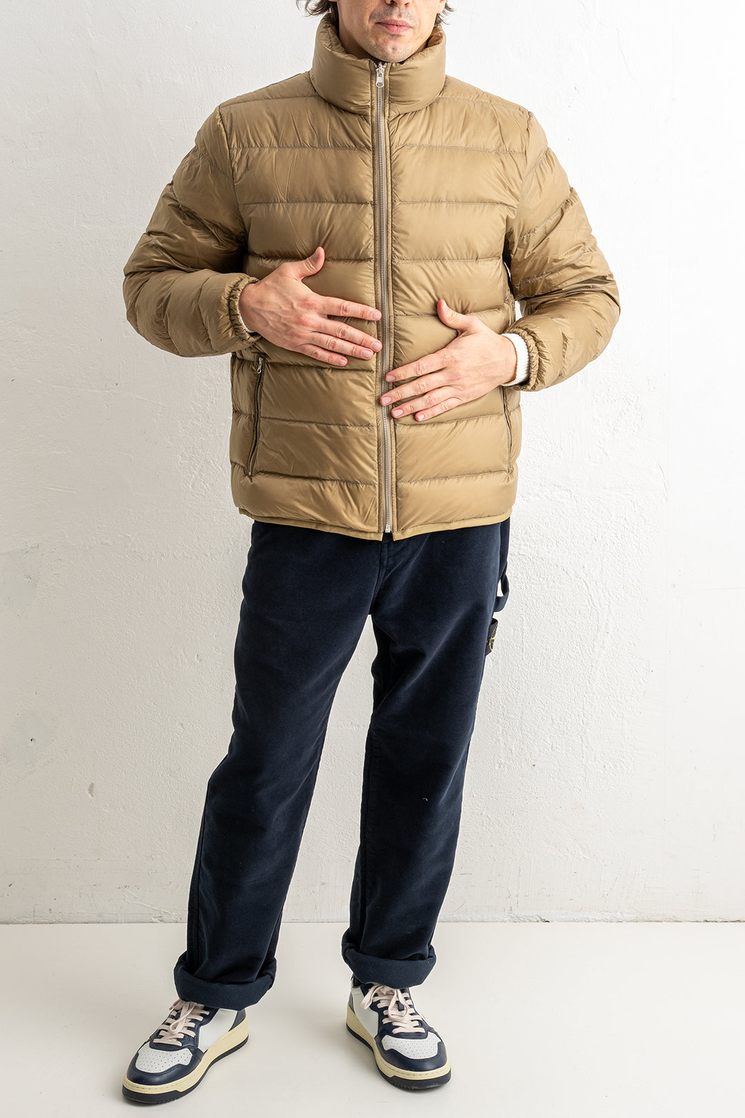 DOWN LINER WITH POCKETS Beige