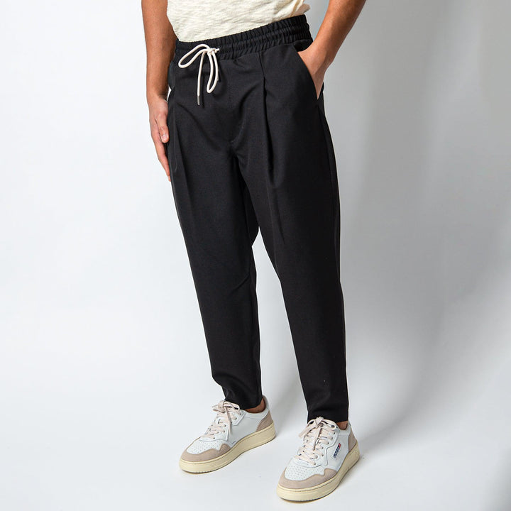 LE PANTALON SIGNATURE BLACK