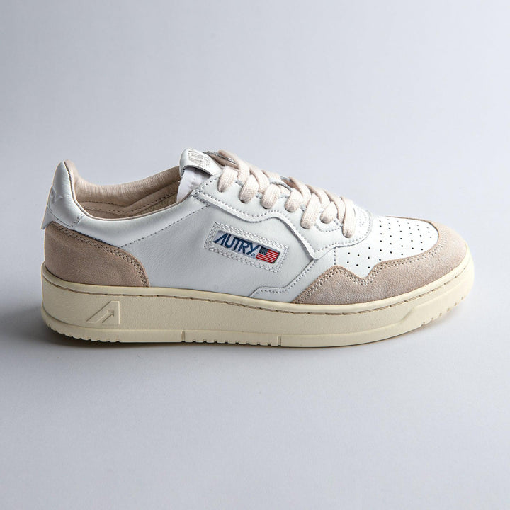 MEDALIST LOW SNEAKERS IN LEATHER AND SUEDE WHITE