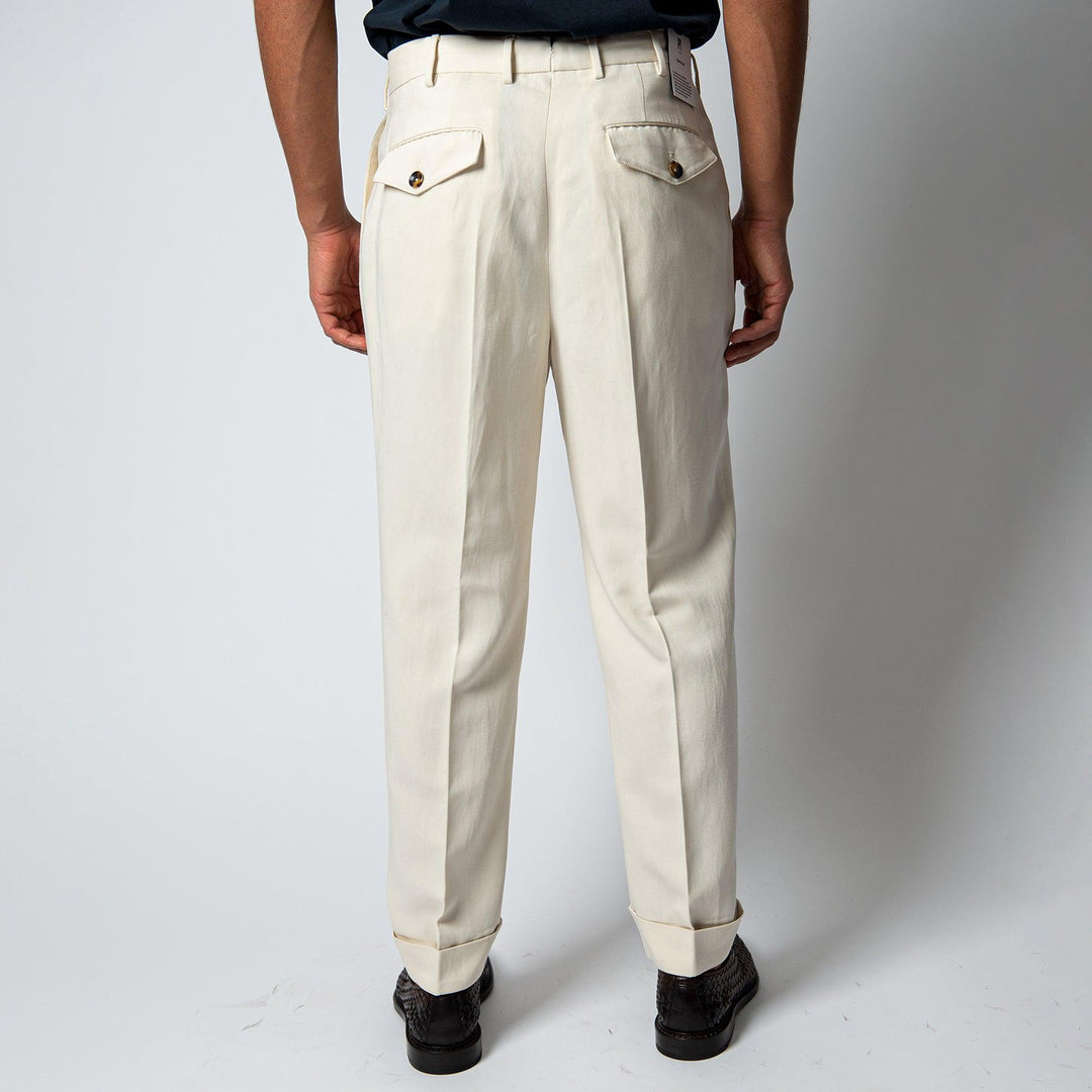 THE REPORTER TWO PLEAT TROUSERS White